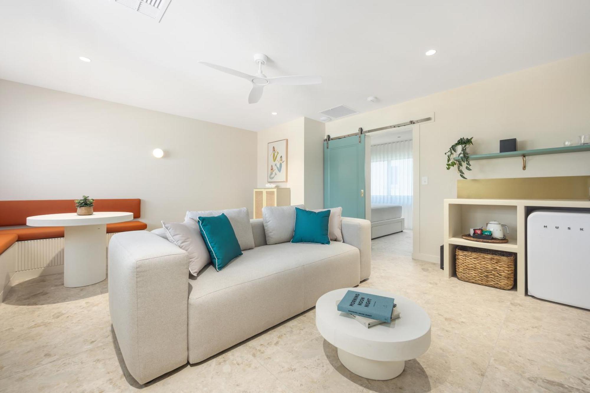 The Shores Miami Motel Gold Coast